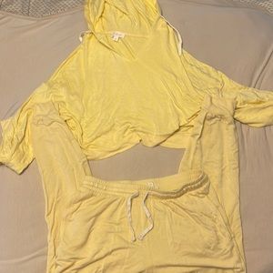 Colsie cropped jogger lounge set